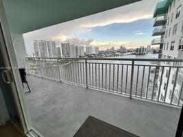 301 174th St Unit 2101