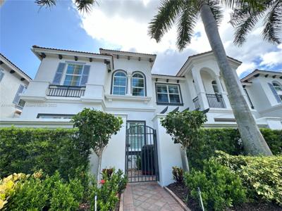 3118 Waterside Cir