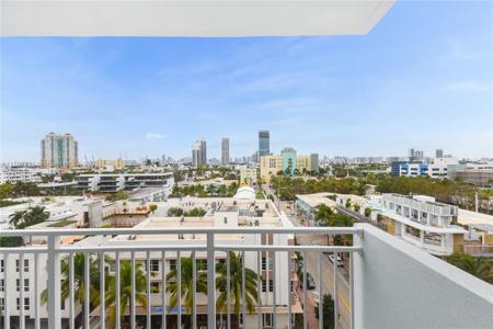 345 Ocean Dr