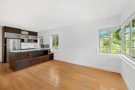 930 10th St Unit 6