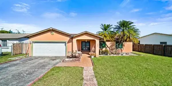 13611 SW 281st Ter