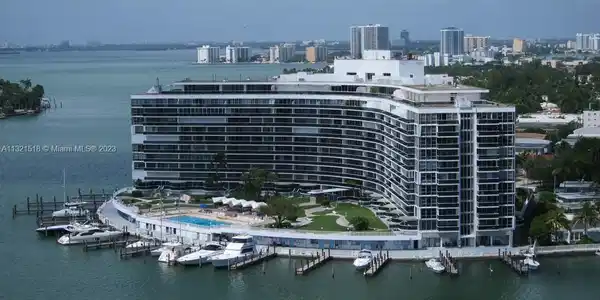 900 Bay Dr Unit 1023