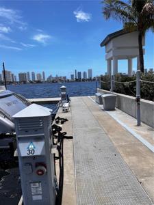 17211 Biscayne Blvd #30
