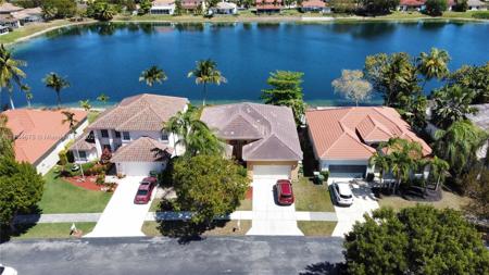 575 SE 29th Dr