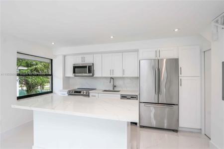 230 Sunrise Dr