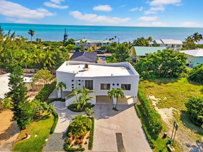 273 W Seaview Dr