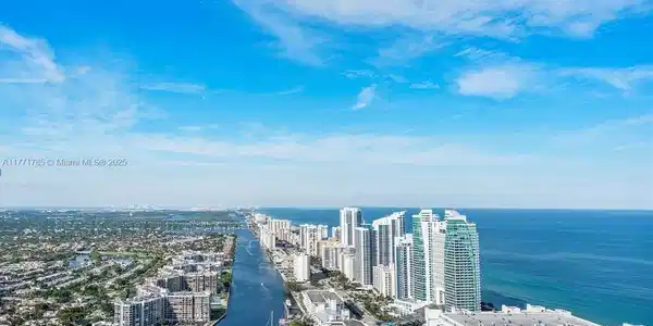 4010 S Ocean Dr