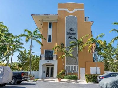 555 E Dania Beach Blvd