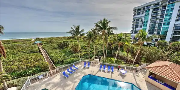 2900 N Highway A1a