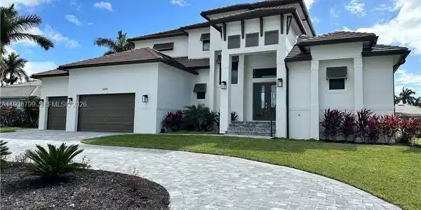 654 Bamboo Ct