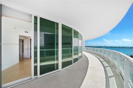 1643 Brickell Ave