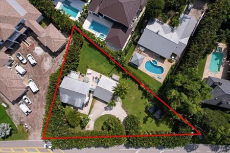 18816 Loxahatchee River Rd