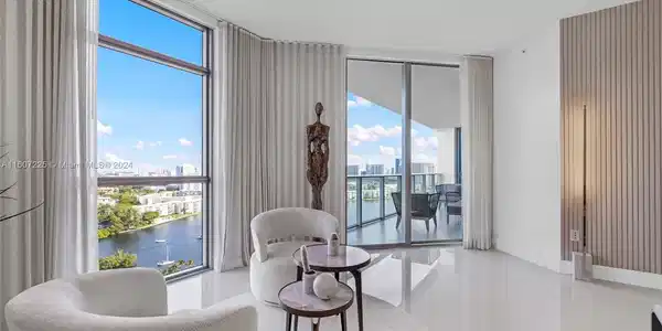 17301 Biscayne Blvd
