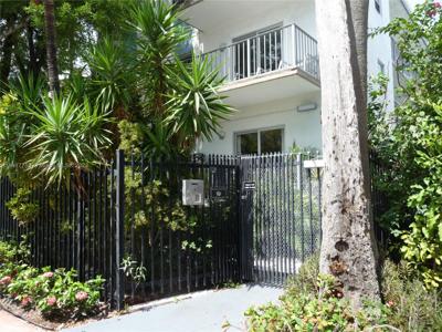 750 Michigan Ave Unit 204
