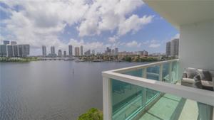 3201 NE 183rd St Unit 507