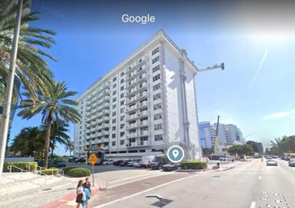 9195 Collins Ave