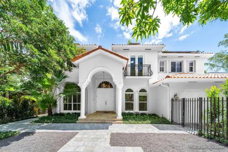 3211 Morris Ln