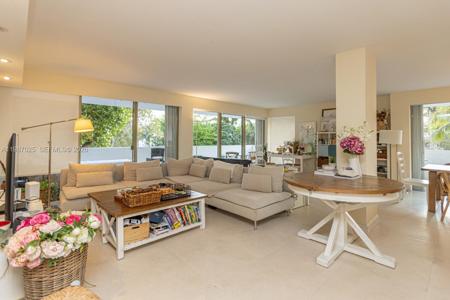 155 Ocean Lane Dr