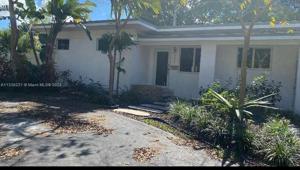 520 NE 50th Ter