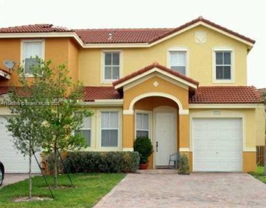 13822 SW 274th Ter