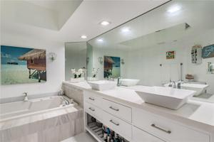 16425 Collins Ave Unit 515