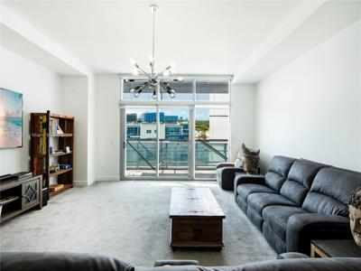 201 Aqua Ave