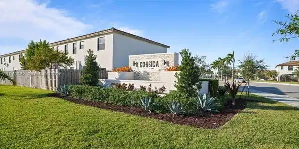 11927 SW 247th Ter