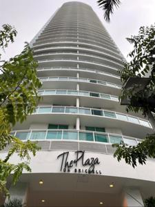951 Brickell Ave