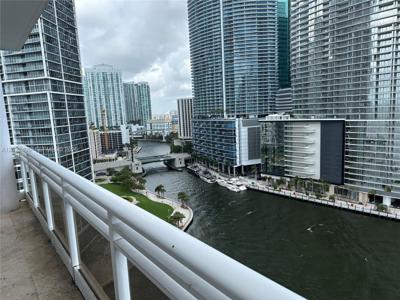 901 Brickell Key Blvd