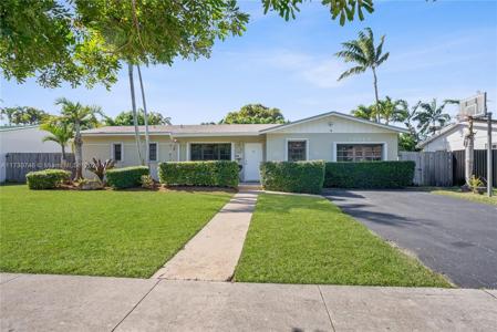 18020 SW 89th Ave