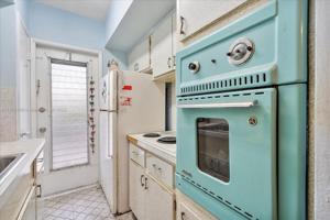 7800 Harding Ave Unit 11