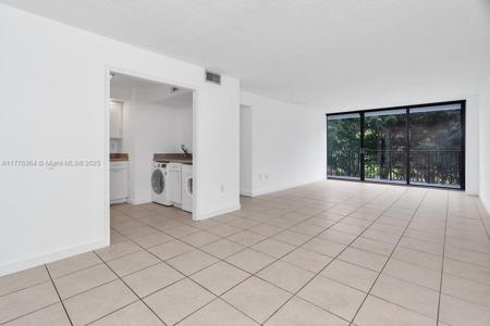 1450 Brickell Bay Dr