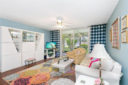 1001 NE 14th Ave