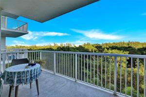 15051 E Royal Oaks Ln Unit 404