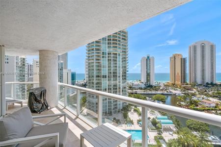 16500 Collins Ave
