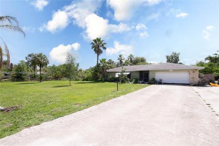 17041 Tarpon Way