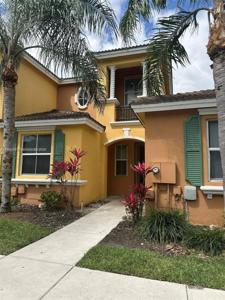 1040 NE 42nd Pl