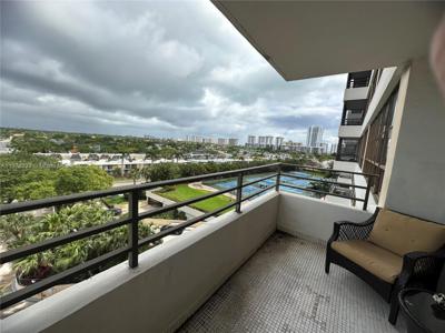 600 Three Islands Blvd
