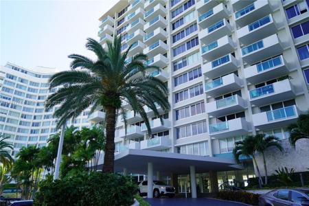 1200 West Ave Unit 1114