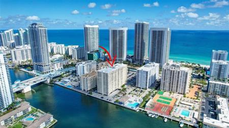 1833 S Ocean Dr