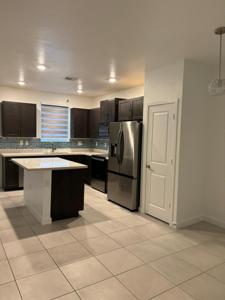 1090 SE 23rd Ave