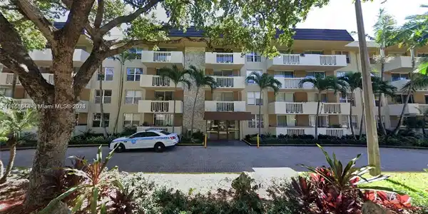 1800 Sans Souci Blvd