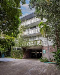 921 Jefferson Ave