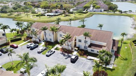 2524 SE 19th Pl #204-B