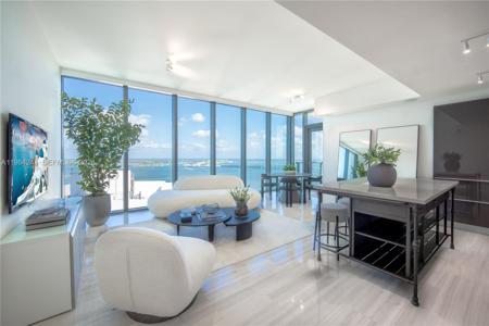 1451 Brickell Ave