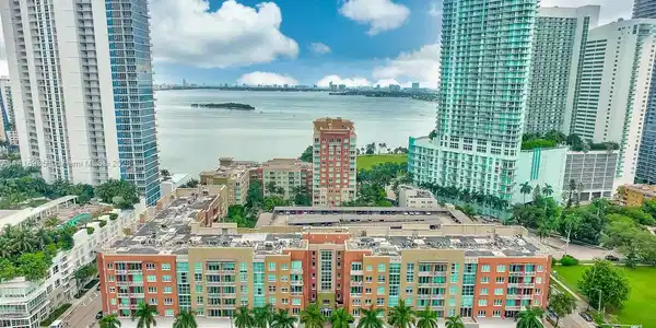 2001 Biscayne Blvd Unit 2410