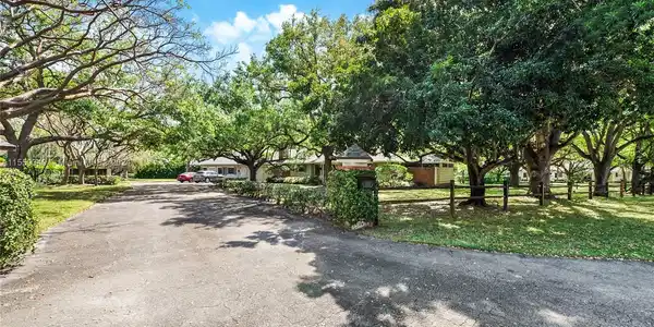 13125 SW 63rd Ave