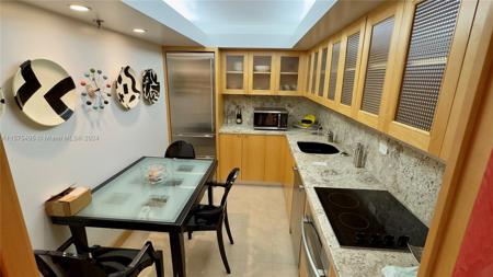 20225 NE 34th Ct