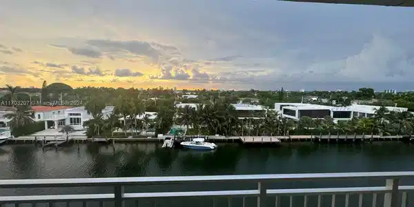 9500 W Bay Harbor Dr