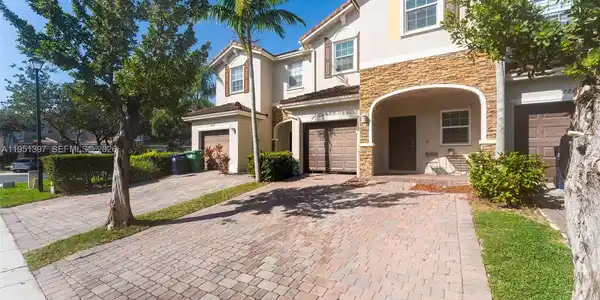 22412 SW 89th Ave